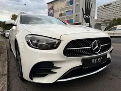 Polarweiss Gebraucht 2021 Mercedes E220 AMG line Limousine | 40.950 € (Teuer)