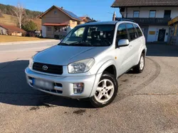 Silber Gebraucht 2002 Toyota RAV4 SUV | 5.500 € (Guter Preis)
