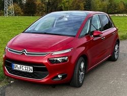 Rot Gebraucht 2016 Citroën C4 Picasso Van / Kleinbus | 9.100 € (Fairer Preis)