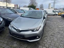 Grau Gebraucht 2018 Toyota Auris Touring Sports Edition-S Kombi | 9.900 € (Superpreis)