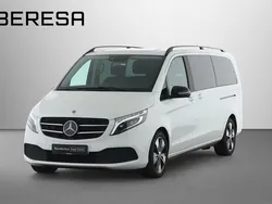 Bergkristallweiß Gebraucht 2021 Mercedes V250 Night Van / Kleinbus | 47.580 € (Guter Preis)