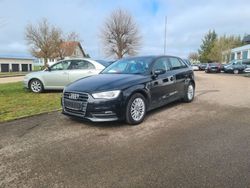 Schwarz Gebraucht 2014 Audi A3 Sportback Ambition Kleinwagen | 11.999 € (Etwas zu teuer)