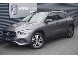 (mountaingrau metallic) Gebraucht 2021 Mercedes GLA200 SUV | 38.068 € (Teuer)