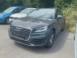 Nanograu metallic Gebraucht 2017 Audi Q2 Comfort SUV | 24.495 €