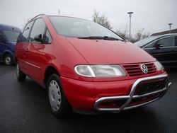 Rot Gebraucht 1999 VW Sharan Family Van / Kleinbus | 1.699 €