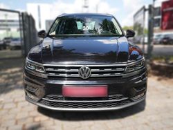Schwarz metallic Gebraucht 2020 VW Tiguan Highline SUV | 31.360 € (Teuer)