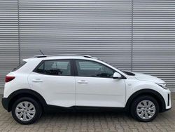 Weiß Gebraucht 2019 Kia Stonic SUV | 15.979 € (Fairer Preis)