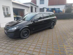 Schwarz Gebraucht 2006 Opel Astra Sport Kombi | 2.500 € (Fairer Preis)