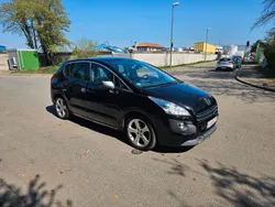 Schwarz Gebraucht 2012 Peugeot 3008 Van / Kleinbus | 4.999 € (Superpreis)