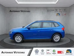 Raceblau (blau) Gebraucht 2024 Skoda Kamiq Ambition SUV | 25.990 € (Fairer Preis)