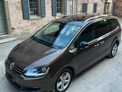 Braun Gebraucht 2012 VW Sharan Match Van / Kleinbus | 9.000 € (Teuer)