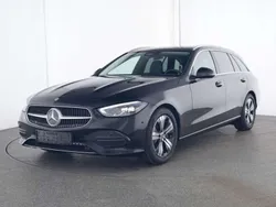 Lack obsidianschwarz Gebraucht 2024 Mercedes C200 Avantgarde Kombi | 39.410 € (Fairer Preis)