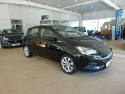 Schwarz Gebraucht 2018 Opel Corsa Edition Limousine | 10.985 € (Etwas zu teuer)