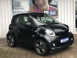 Schwarz Gebraucht 2023 Smart ForTwo Electric Drive Exclusive Kleinwagen | 14.831 € (Fairer Preis)
