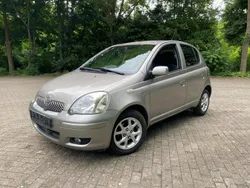 Braun Gebraucht 2006 Toyota Yaris Cool Kleinwagen | 2.999 € (Fairer Preis)