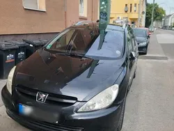 Schwarz Gebraucht 2004 Peugeot 307 Kombi | 2.000 € (Etwas zu teuer)