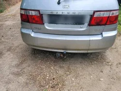 Silber Gebraucht 2005 Kia Carens Van / Kleinbus | 350 €