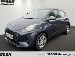 Grau Gebraucht 2024 Hyundai i10 Select Kleinwagen | 15.790 € (Fairer Preis)