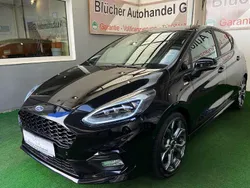 Agate black (metallic) Gebraucht 2020 Ford Fiesta ST-Line Kleinwagen | 15.950 € (Guter Preis)