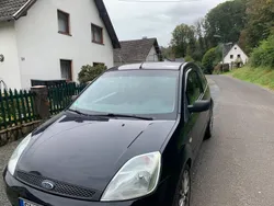 Blau Gebraucht 2002 Ford Fiesta Kleinwagen | 1.990 € (Teuer)