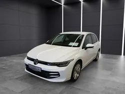 Weiß Neu 2025 VW Golf VIII Life Limousine | 26.095 € (Superpreis)