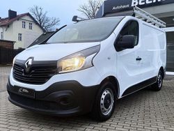 Weiß Gebraucht 2018 Renault Trafic Komfort Van / Kleinbus | 8.490 € (Fairer Preis)
