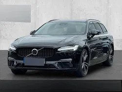 Schwarz Gebraucht 2024 Volvo V90 Plus Kombi | 49.530 € (Etwas zu teuer)