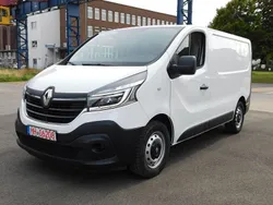 Weiß Gebraucht 2019 Renault Trafic Komfort Van | 10.999 € (Superpreis)