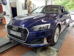 Navarrablau Gebraucht 2022 Audi A5 Sportback Advanced Plus Limousine | 37.960 € (Teuer)