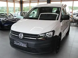 Weiß Gebraucht 2017 VW Caddy Van / Kleinbus | 14.990 € (Guter Preis)