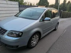 Andere außenfarben Gebraucht 2006 VW Touran Van / Kleinbus | 2.300 € (Fairer Preis)