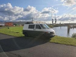 Grün Gebraucht 2002 VW T4 Van | 21.000 €