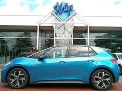 Blau Gebraucht 2023 VW ID.3 Pro Kleinwagen | 31.980 € (Teuer)