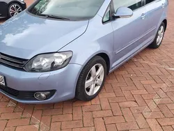 Blau Gebraucht 2010 VW Golf Plus Cross Van / Kleinbus | 3.350 € (Fairer Preis)
