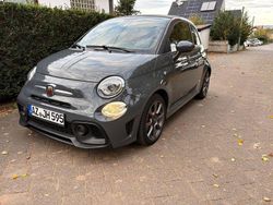 Grau Gebraucht 2017 Abarth 595C Cabrio | 17.700 € (Etwas zu teuer)