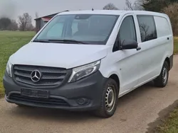 Weiß Gebraucht 2021 Mercedes Vito Van / Kleinbus | 15.800 €