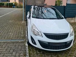 Weiß Gebraucht 2011 Opel Corsa Kleinwagen | 1.850 € (Guter Preis)