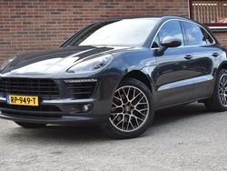 Grau Gebraucht 2018 Porsche Macan SUV | 33.691 € (Superpreis)