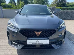 Grau Gebraucht 2023 Cupra Formentor VZ SUV | 25.999 € (Fairer Preis)