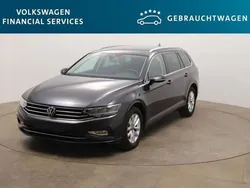 Mangangrau metallic Gebraucht 2023 VW Passat Business Kombi | 29.830 € (Guter Preis)