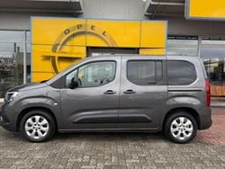 Grau Gebraucht 2021 Opel Combo Life Elegance Van / Kleinbus | 19.990 € (Guter Preis)