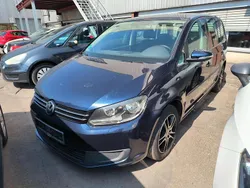 Blau Gebraucht 2011 VW Touran Van / Kleinbus | 3.750 € (Fairer Preis)