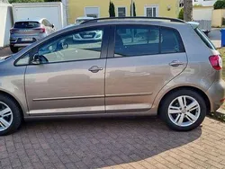 Braun Gebraucht 2012 VW Golf VII Match Limousine | 8.250 € (Guter Preis)