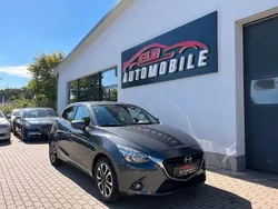 Grau Gebraucht 2017 Mazda 2 Nakama Limousine | 10.900 € (Fairer Preis)