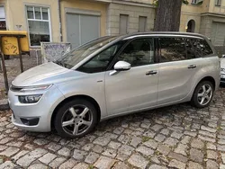 Grau Gebraucht 2014 Citroën Grand C4 Picasso Van / Kleinbus | 3.900 € (Superpreis)