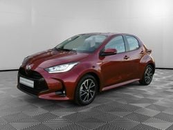 Rot Gebraucht 2021 Toyota Yaris Hybrid Team Limousine | 17.645 € (Fairer Preis)