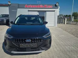 Schwarz Gebraucht 2024 Ford Focus Active X Kombi | 24.790 € (Superpreis)