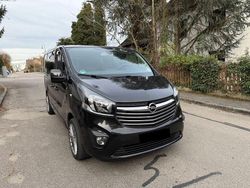 Schwarz Gebraucht 2017 Opel Vivaro Van | 16.500 € (Fairer Preis)