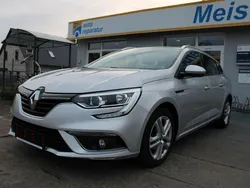 Platingrau Gebraucht 2017 Renault Mégane GrandTour Experience Kombi | 10.275 €