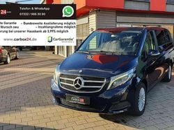 Cavansitblau Gebraucht 2015 Mercedes V220 Edition Van / Kleinbus | 29.999 € (Fairer Preis)